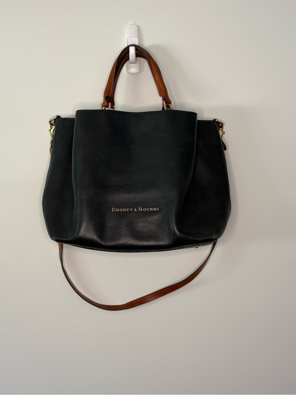 Dooney & Bourke City Large Barlow Satchel - Picture 11 of 14